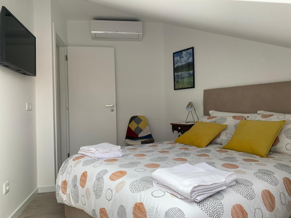 Casa Na Onda Elevador Apartment Nazare Bagian luar foto